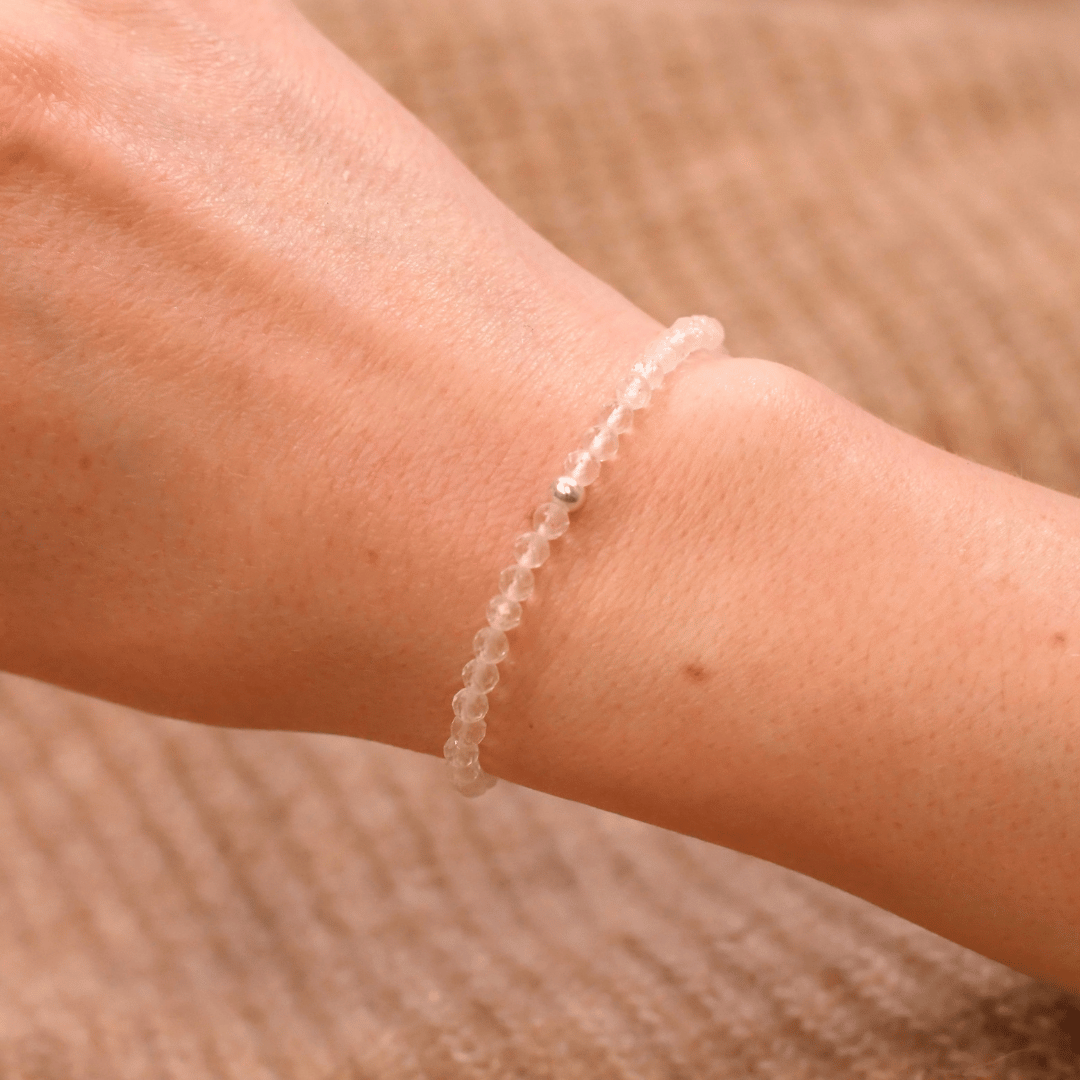 Bergkristall Naturstein Armband mit Silberperle