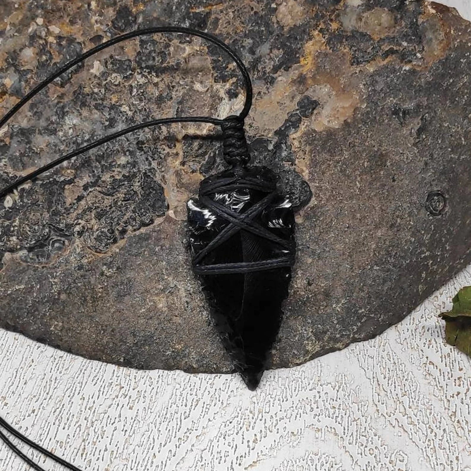 Obsidian Halskette - Pfeilspitze
