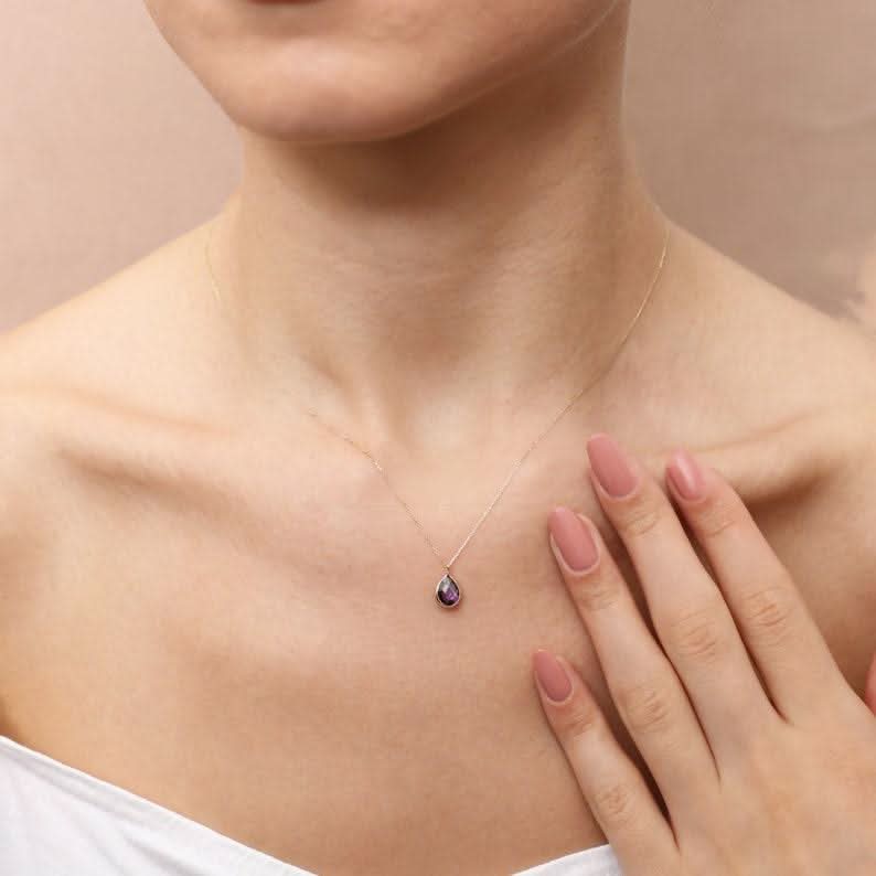 Amethyst Halskette mit 14K Gold Kette