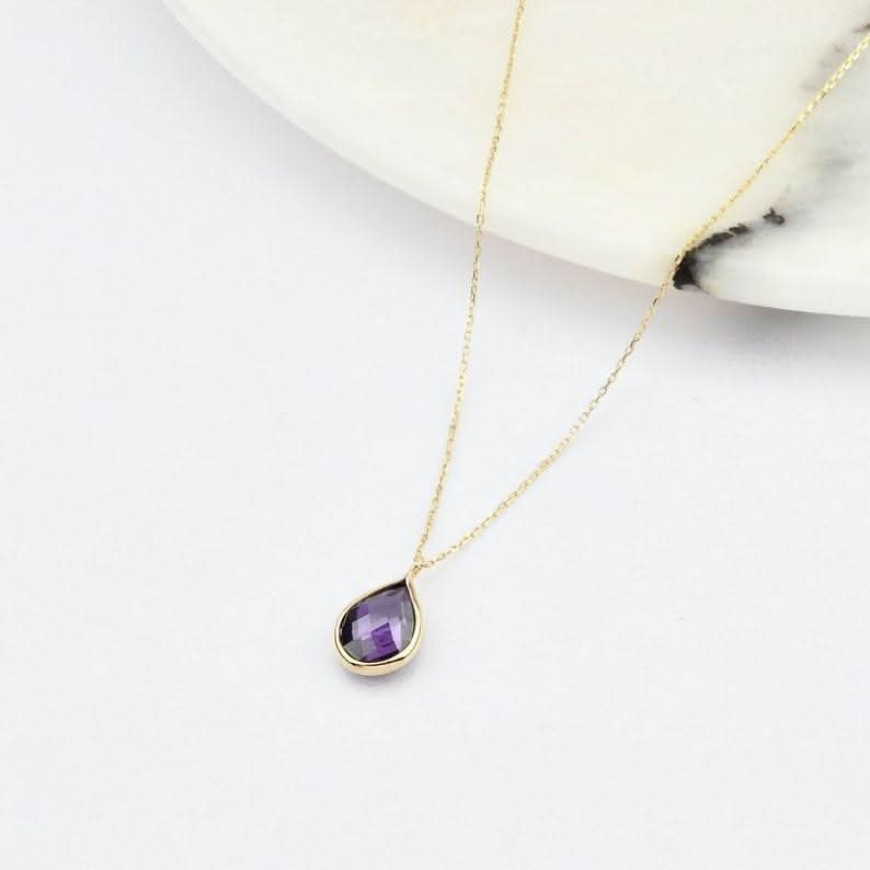 Amethyst Halskette mit 14K Gold Kette